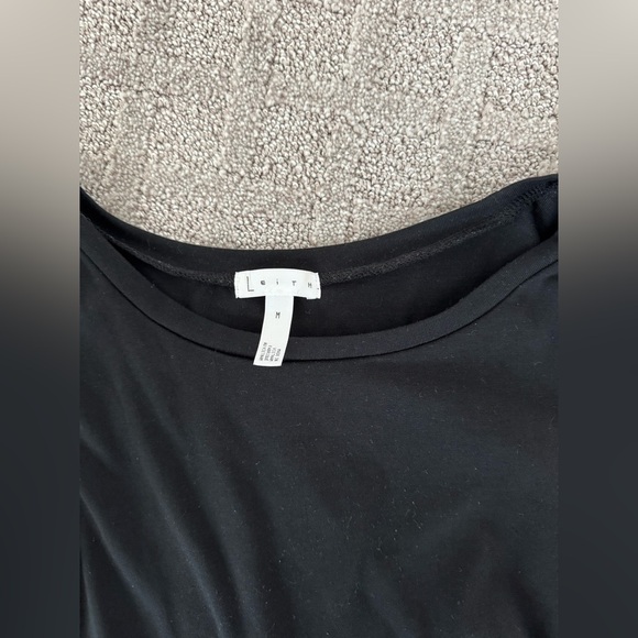 Leith Sleeveless Ruched Dress - Picture 3 of 3